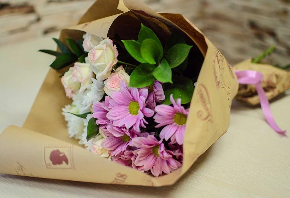 Букет цветов из: Розы и Хризантемы в Канаш