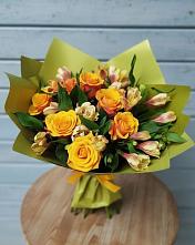 Букет цветов из:  Альстромерии и Розы в Канаш