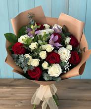 Букет цветов из:  Розы и Альстромерии в Канаш