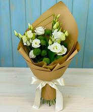 Букет цветов из:  Хризантемы и Лизиантусы #REPLACE_PRED# Канаш