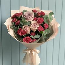Букет цветов из:  Гвоздики и Розы в Канаш