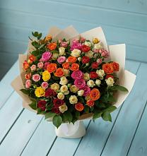 Букет Микс из разноцветных кустовых роз в Канаш